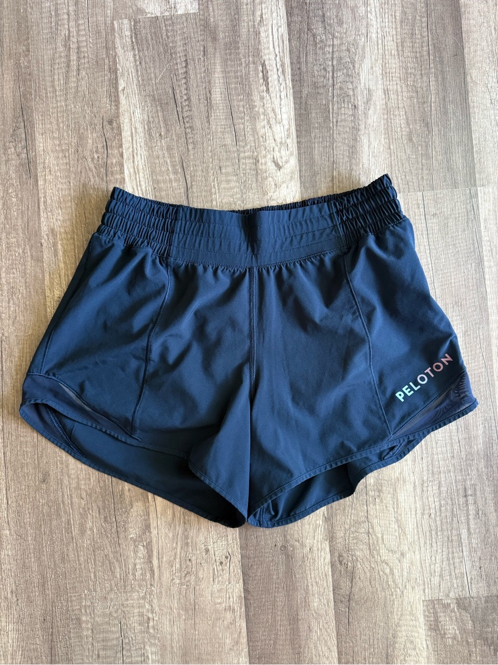 Lululemon x Peloton Shorts Blue Hotty Hot Workout Shorts Size 6 Tall